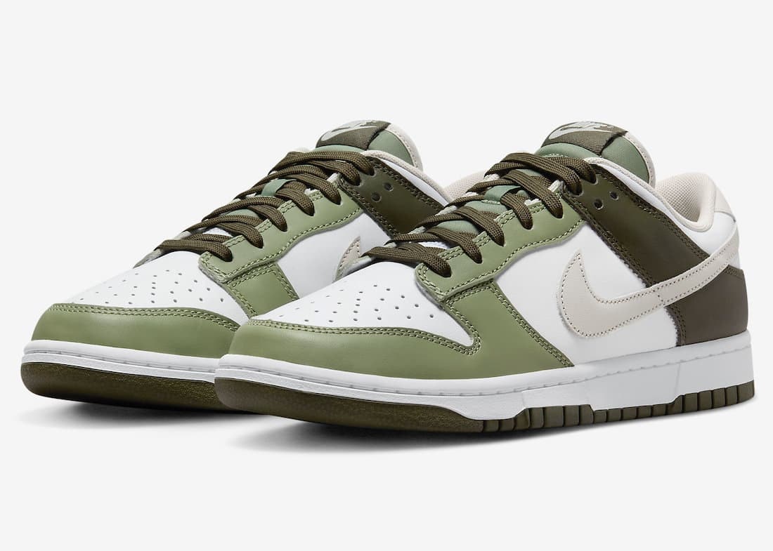 Nike Dunk Low "Oil Green"