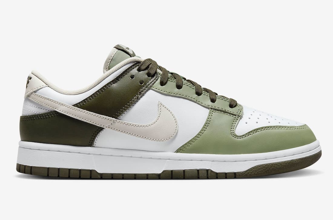 Nike Dunk Low "Oil Green"