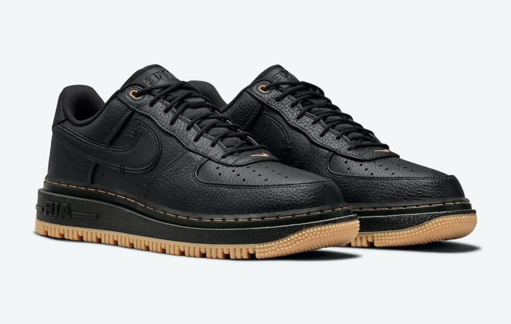 Nike Air Force 1 Luxe "Black Gum"