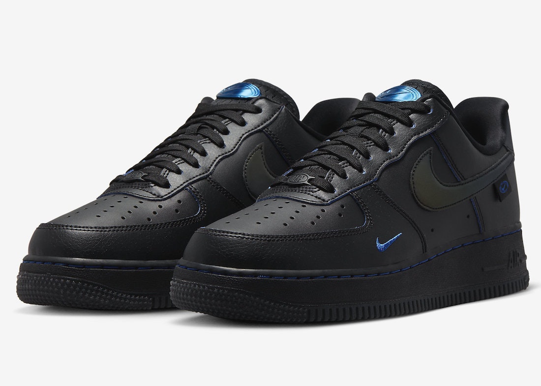 Nike Air Force 1 Low "Black Metallic"