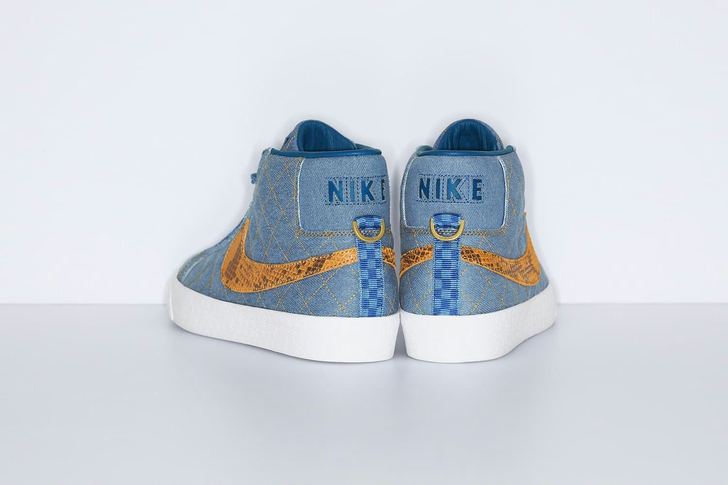 Supreme x Nike SB Blazer Mid "Denim Snakeskin"