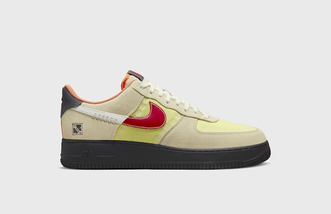 Nike Air Force 1 Low "Somos Familia"
