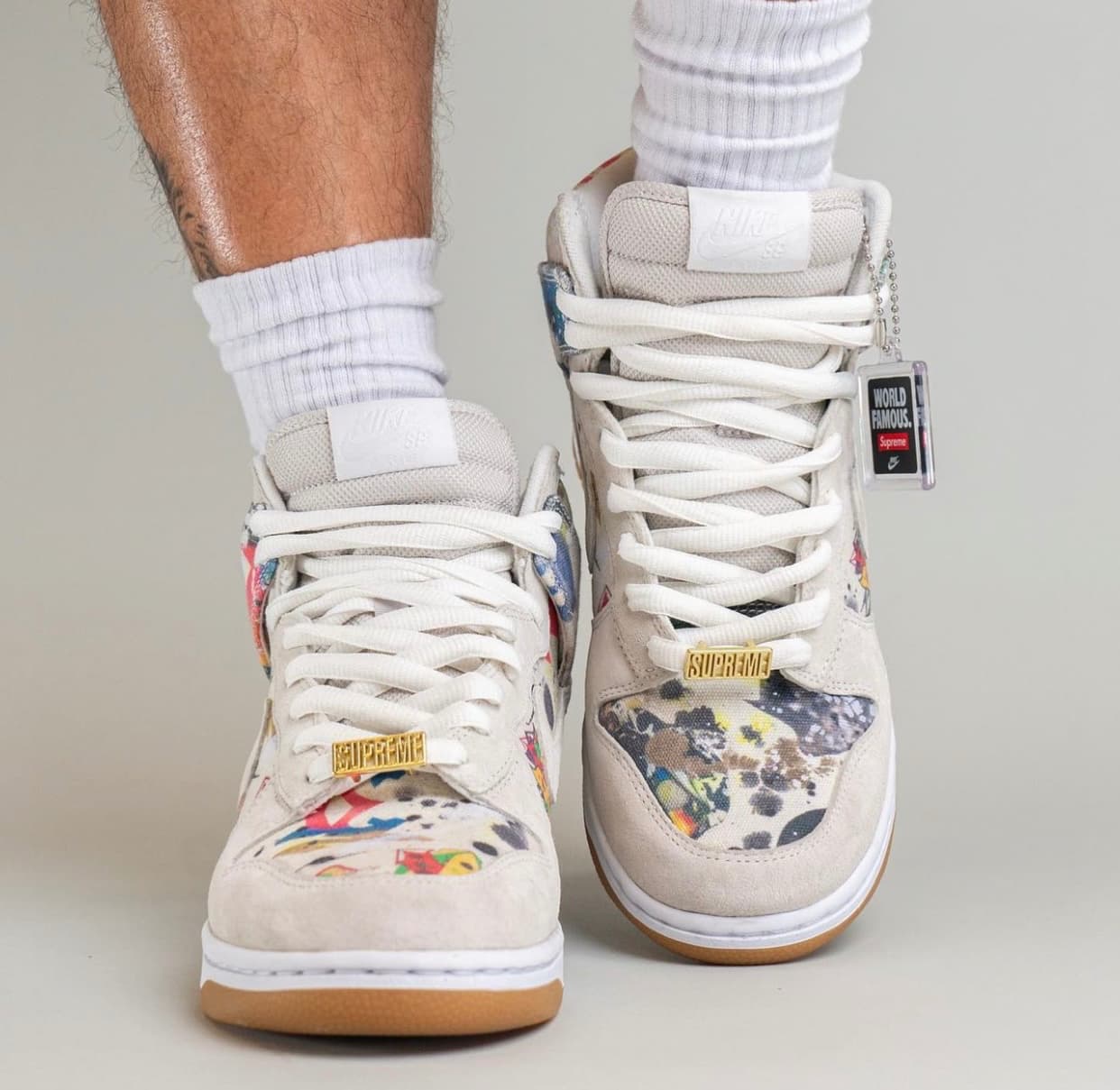 Supreme x Nike SB Dunk High kaufen HEAT MVMNT