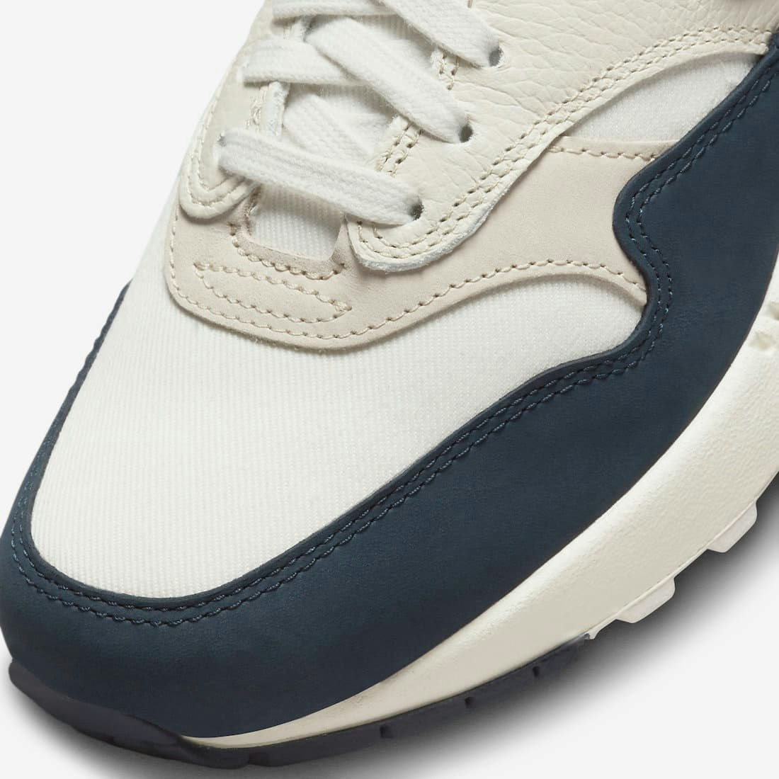 Nike Air Max 1 "Light Orewood Brown/Obsidian"