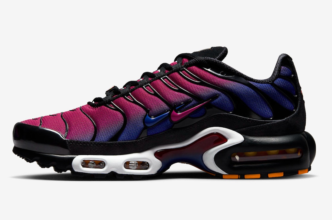 Patta x FC Barcelona x Nike Air Max Plus "Rush Fuchsia"