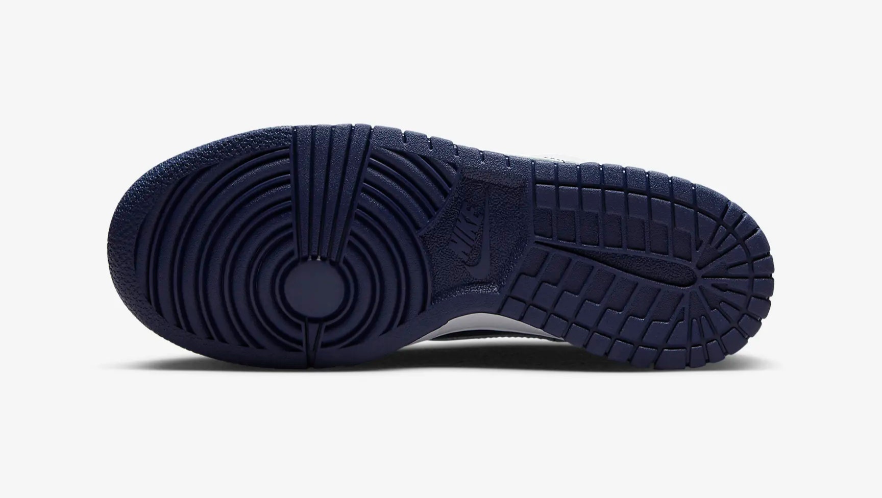 Nike Dunk Low GS "Midnight Navy"