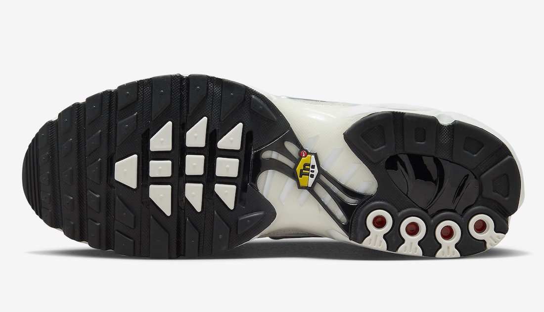 Nike Air Max Plus "Pure Platinum"