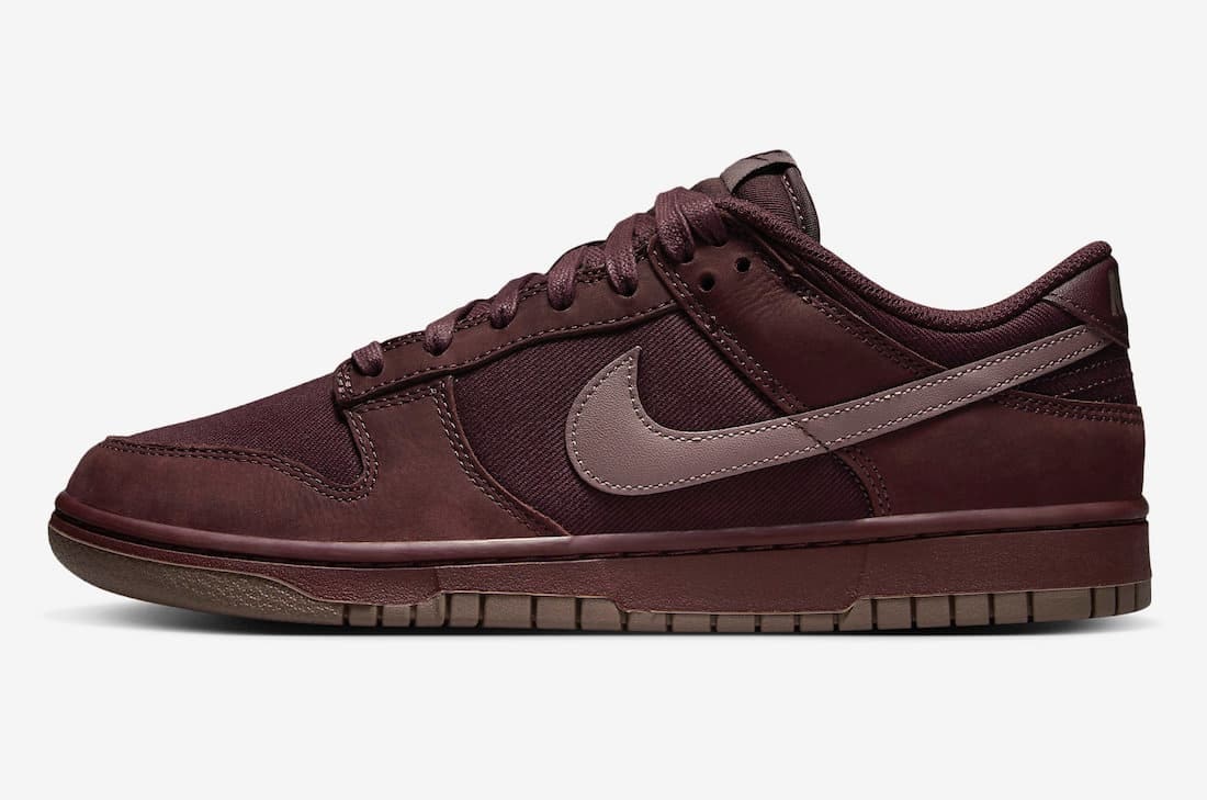 Nike Dunk Low Premium