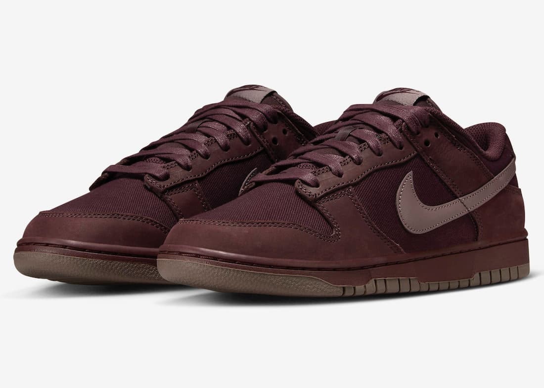 Nike Dunk Low Premium