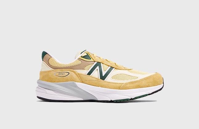 New Balance 990v4 "Made in USA" (Pale Yellow)