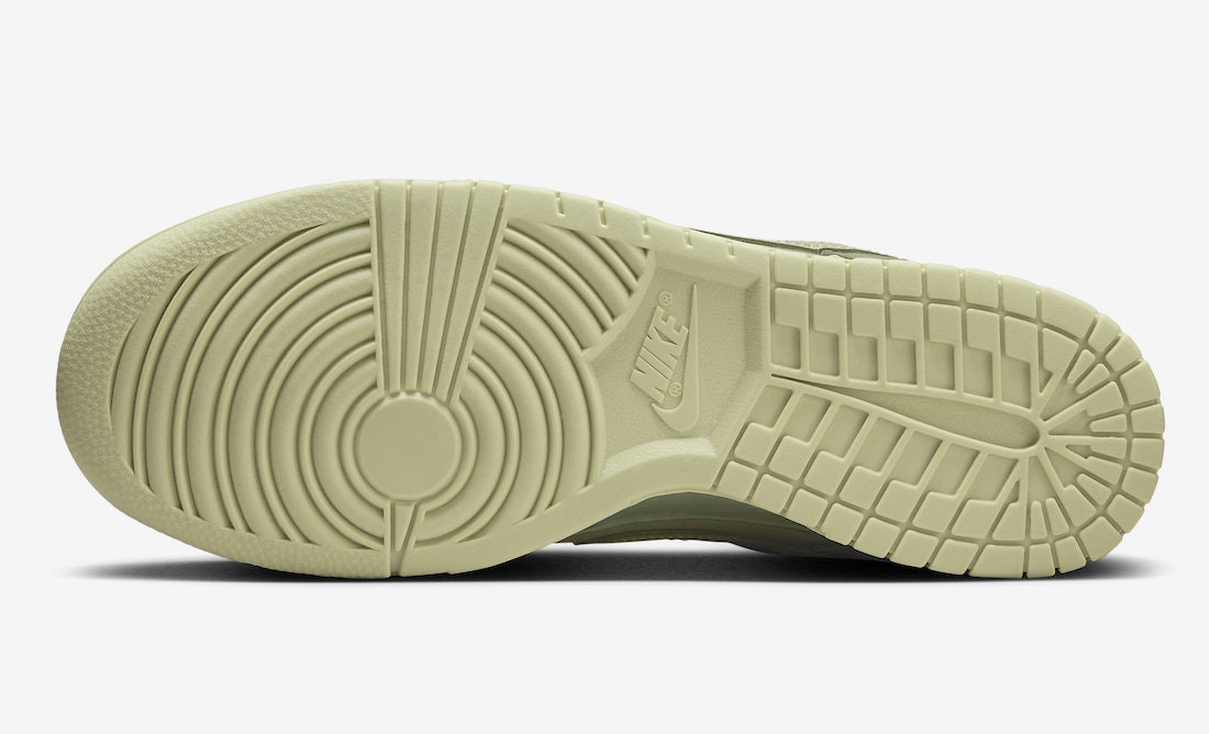 Nike Dunk Low Premium "Oil Green"