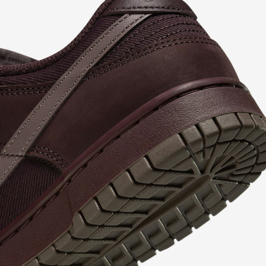 Nike Dunk Low PRM "Burgundy Crush"