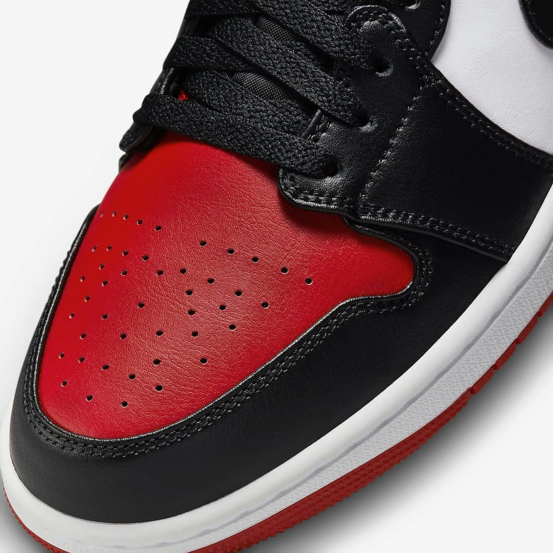 Air Jordan 1 Low "Bred Toe"