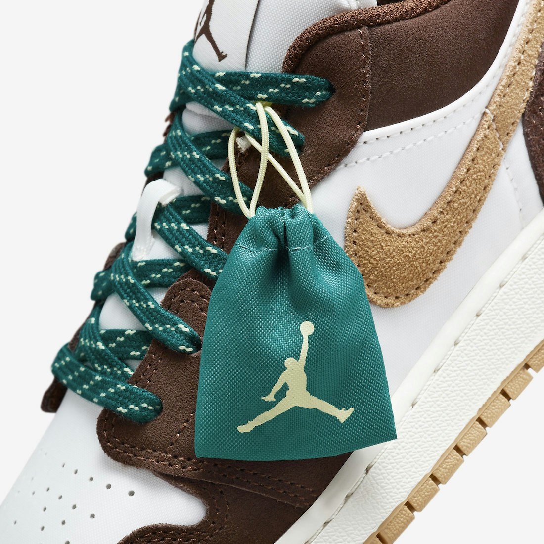Air Jordan 1 Low GS "Cacao Wow"