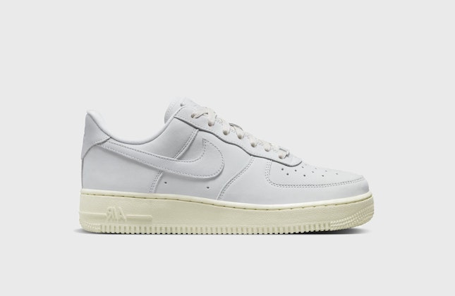 Nike Air Force 1 Low "Summit White"