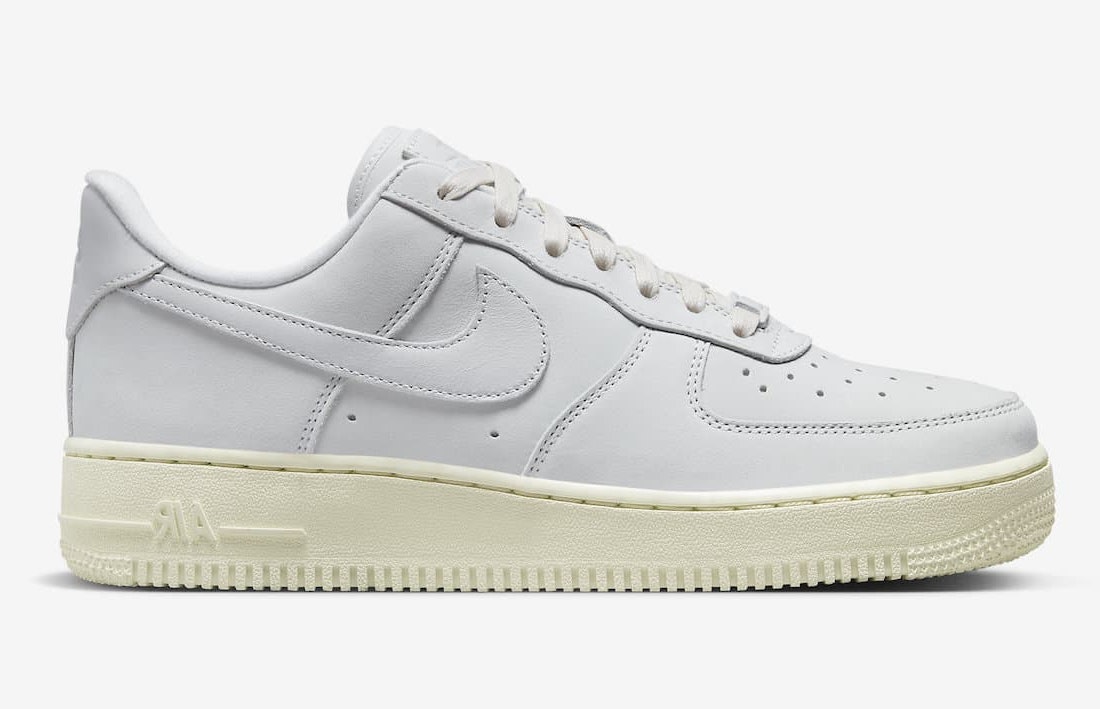 Nike Air Force 1 Low "Summit White"