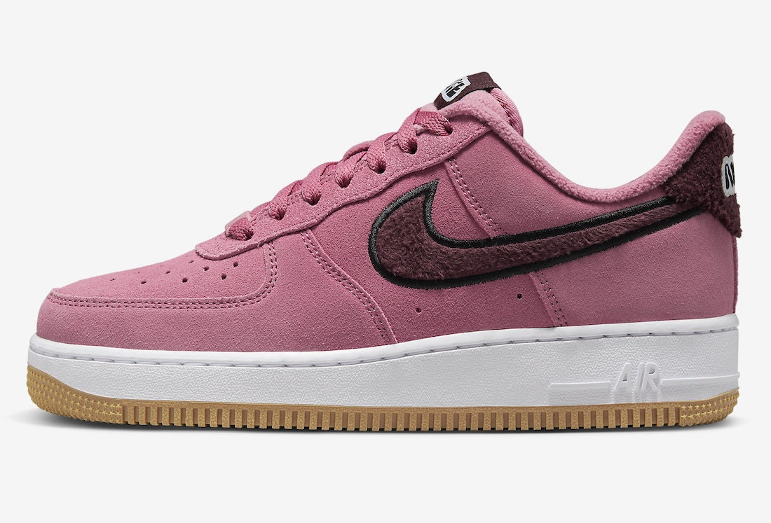 Nike Air Force 1 ’07 SE "Desert Berry"