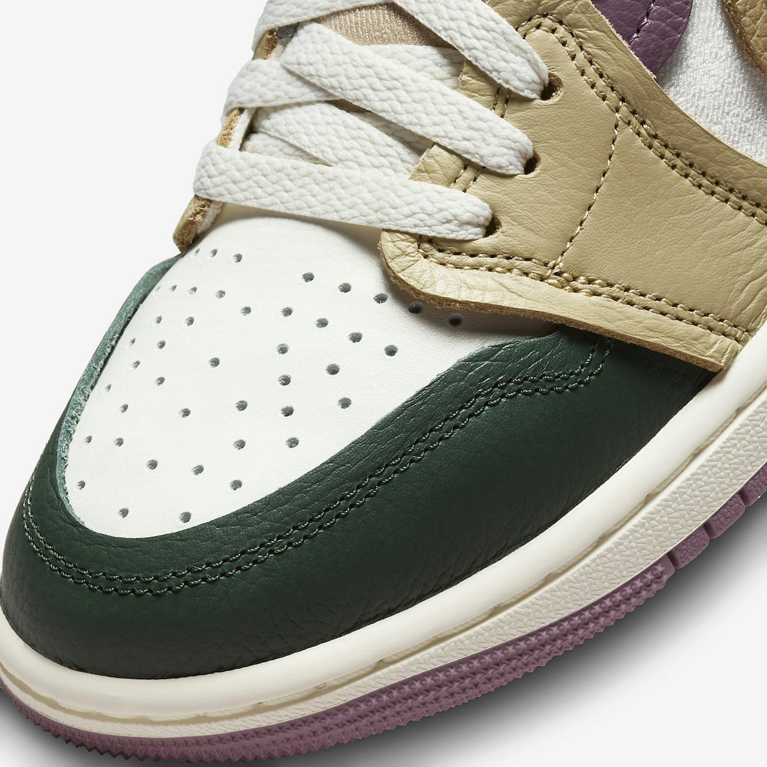Air Jordan 1 MM High "Galactic Jade"