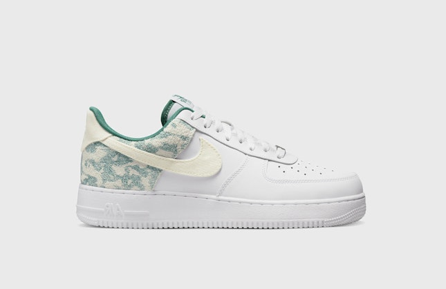 Nike Air Force 1 Low "Green Tail"