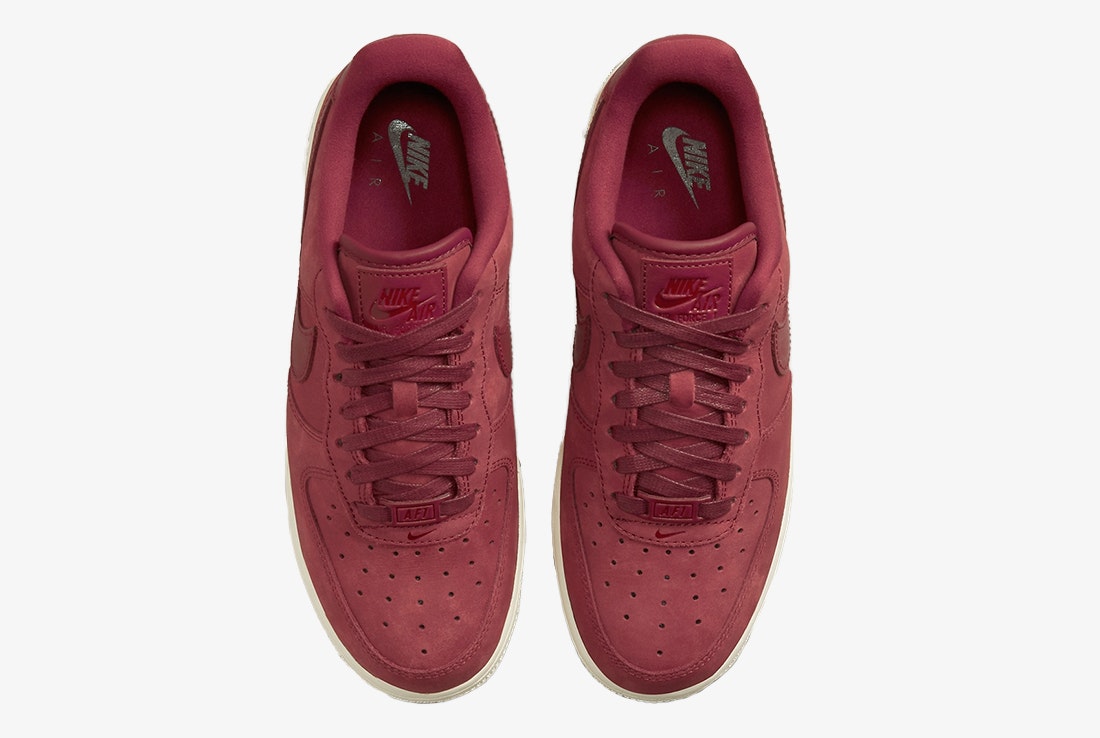 Nike Air Force 1 Low "Light Maroon"