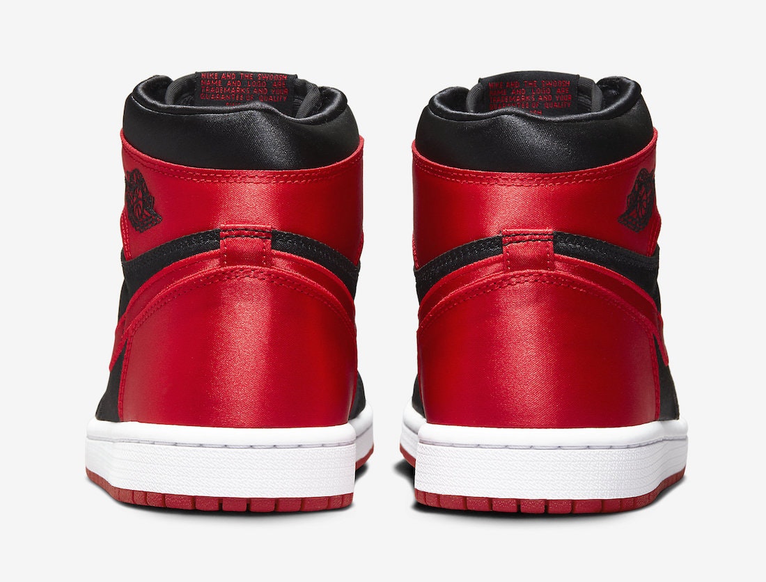 Air Jordan 1 High OG "Satin Bred"