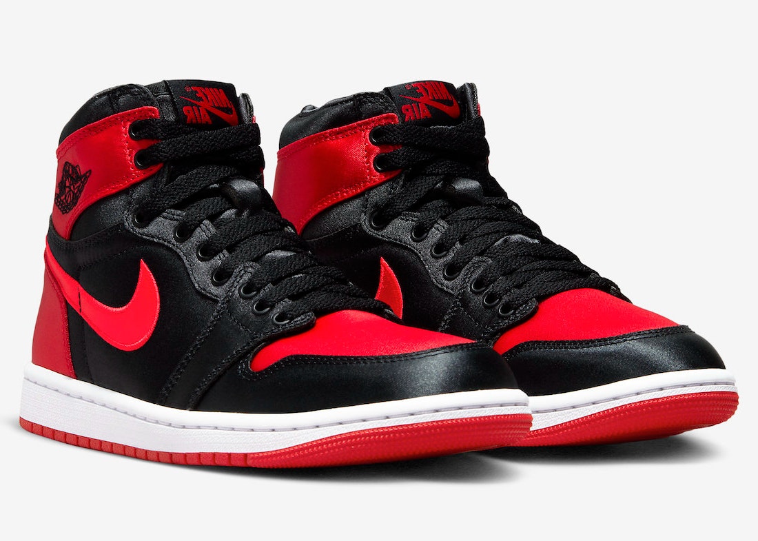 Air Jordan 1 High OG "Satin Bred"