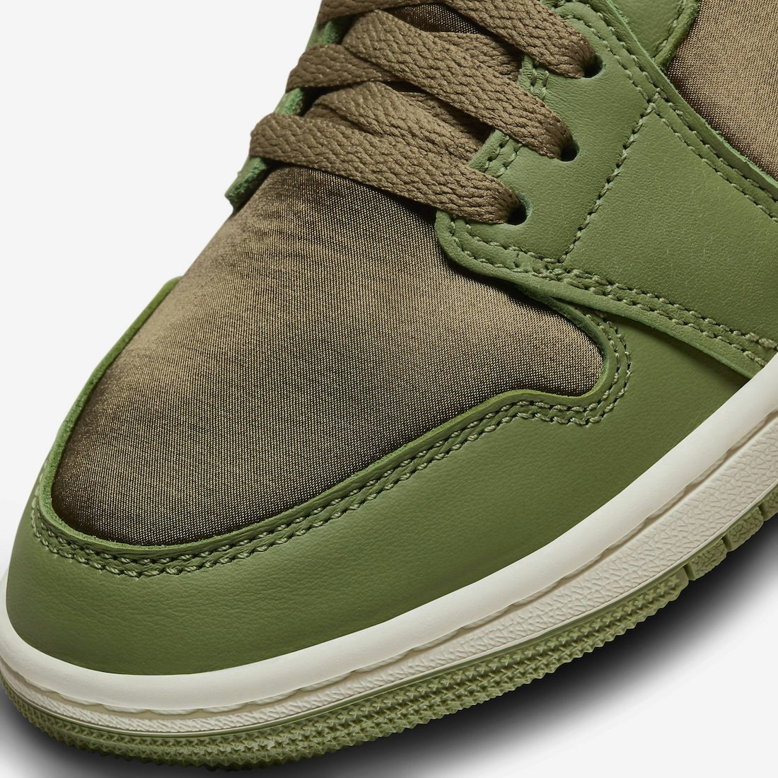 Air Jordan 1 Low SE "Brown Kelp"