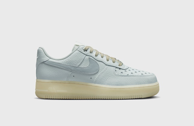 Nike Air Force 1 Low "Star Treatment" Nike Air Force 1 Low "Star Treatment"