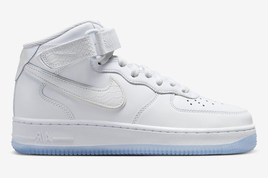 Nike Air Force 1 Mid "White Ice"