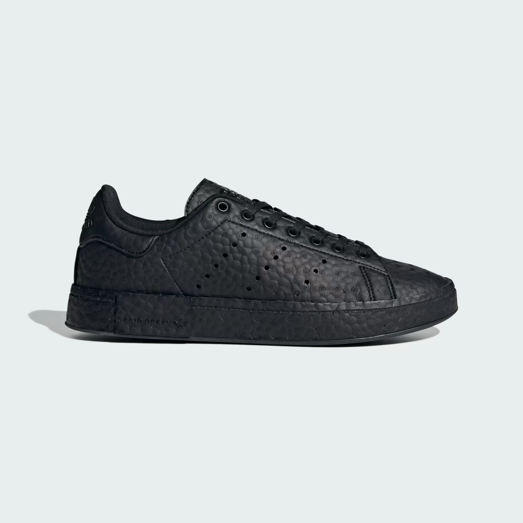 Black adidas stan smith sales