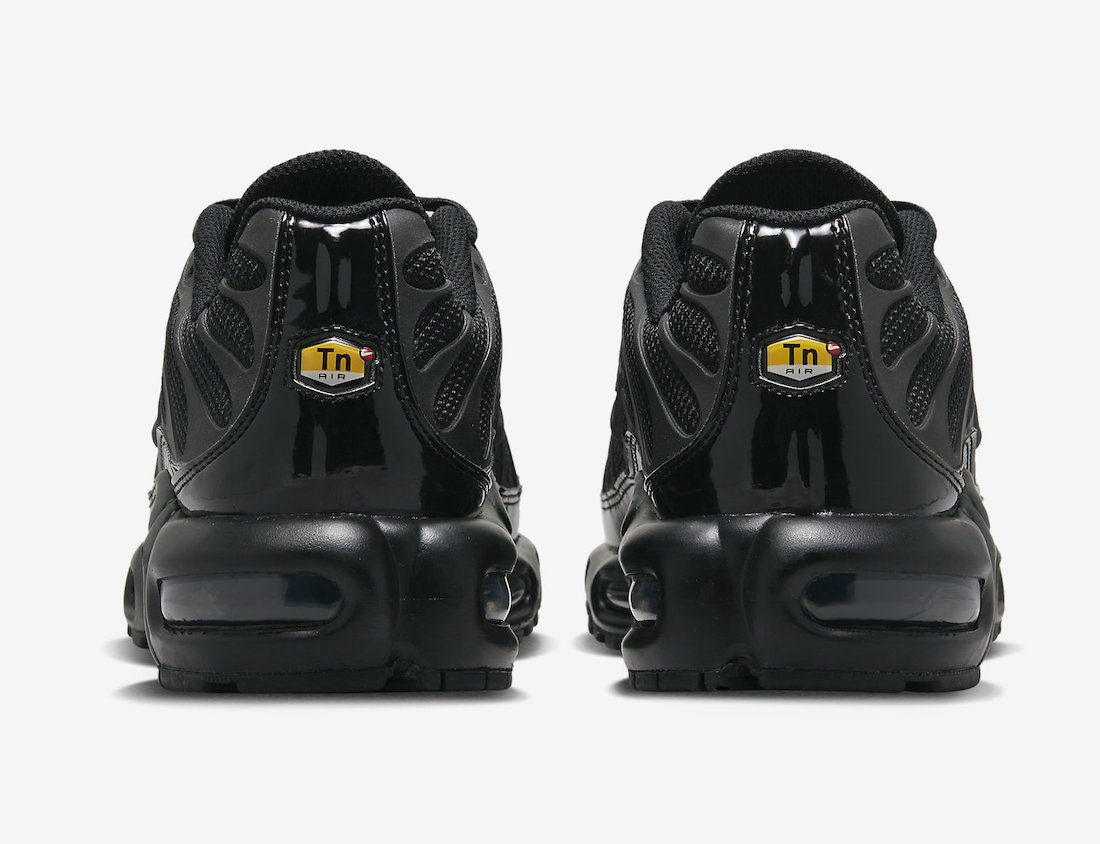 Nike Air Max Plus "Black Reflective"