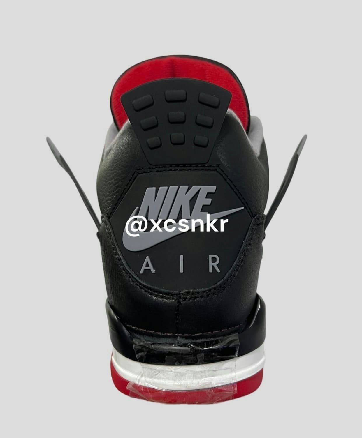 Air Jordan 4 "Bred Reimagined" 