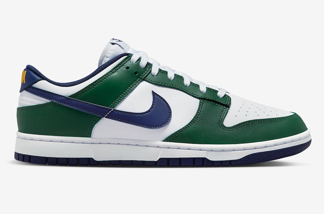 Nike Dunk Low "Fir"