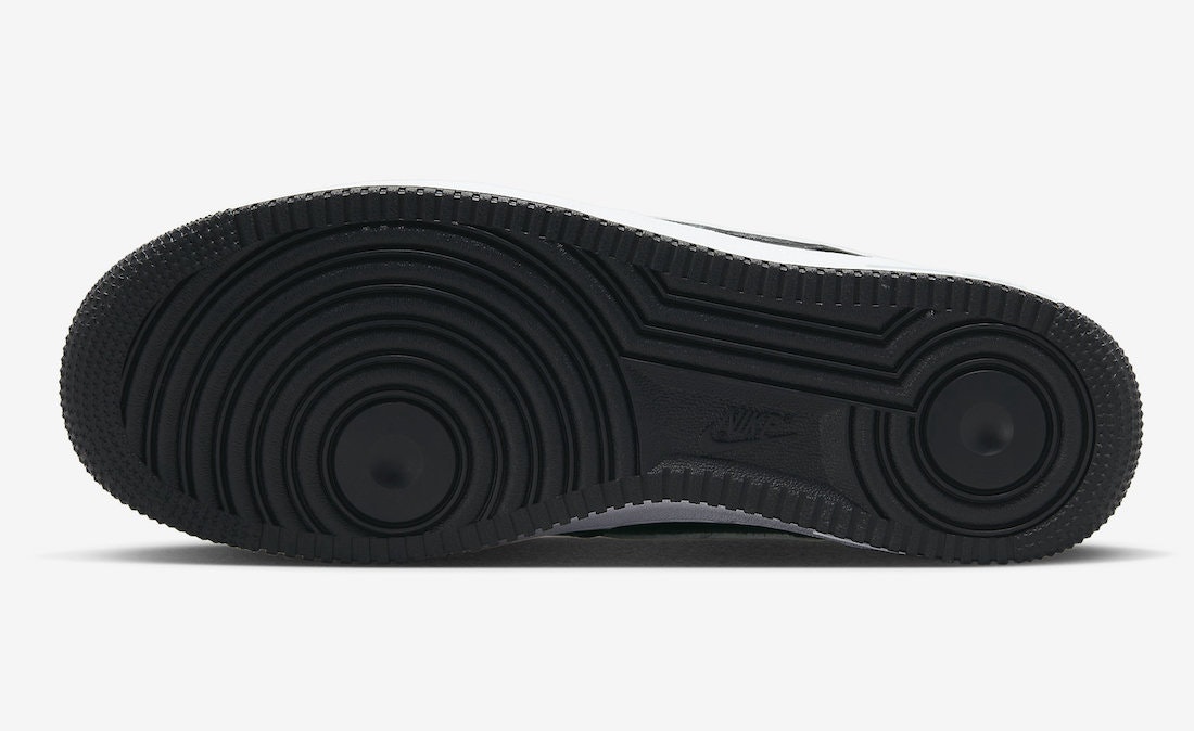Nike Air Force 1 Low "Black Eyestay"