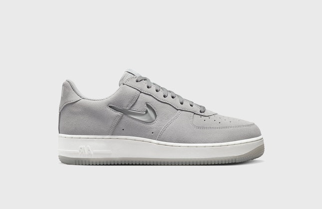 Nike Air Force 1 Low Retro "Light Smoke Grey" Nike Air Force 1 Low Retro "Light Smoke Grey"