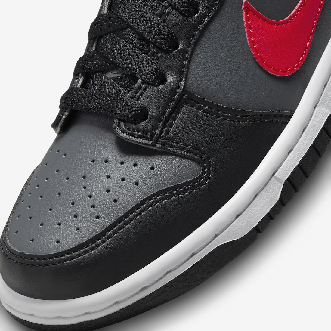 Nike Dunk Low GS "Univerity Red"