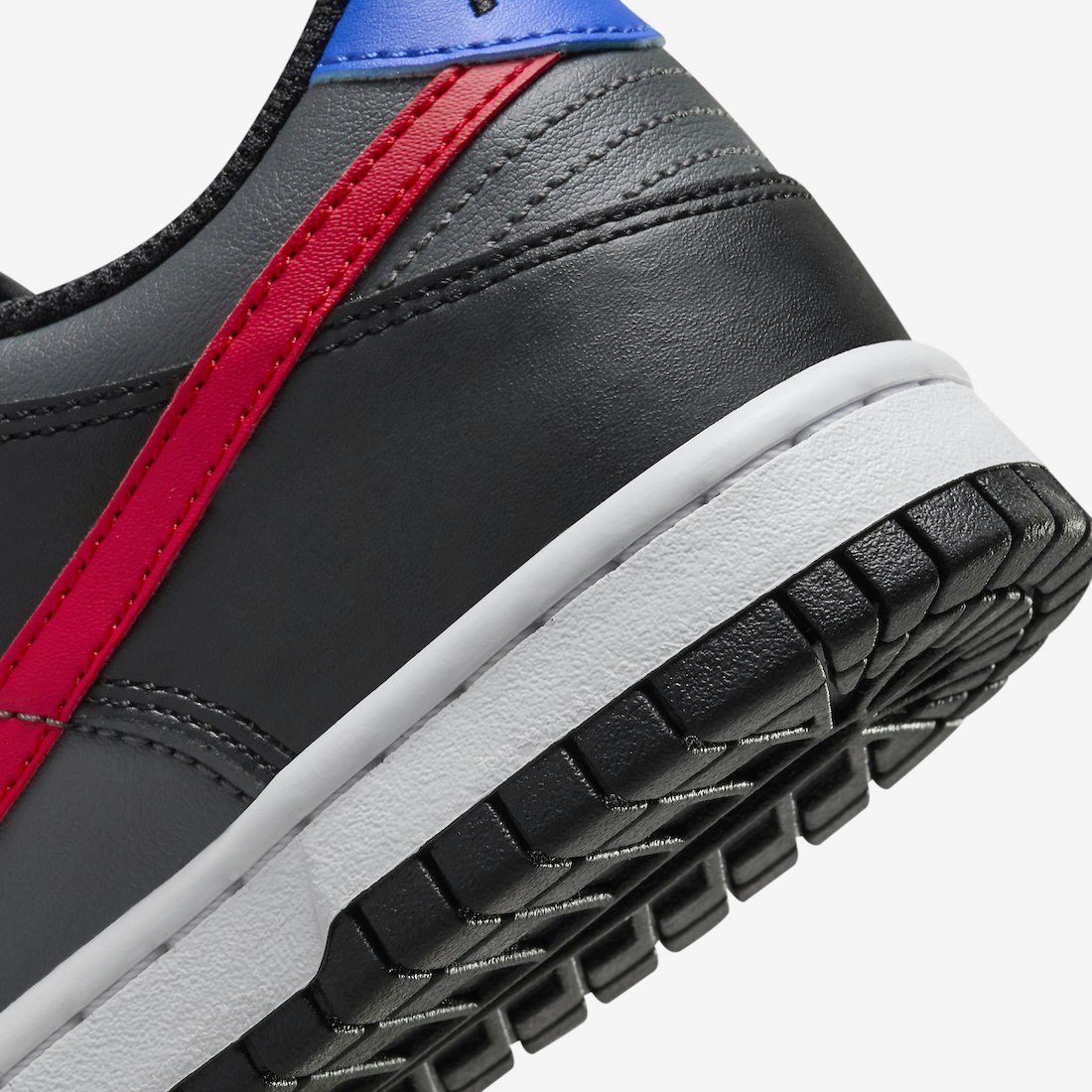 Nike Dunk Low GS "Univerity Red"