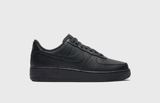 Nike Air Force 1 Low "Triple Black"