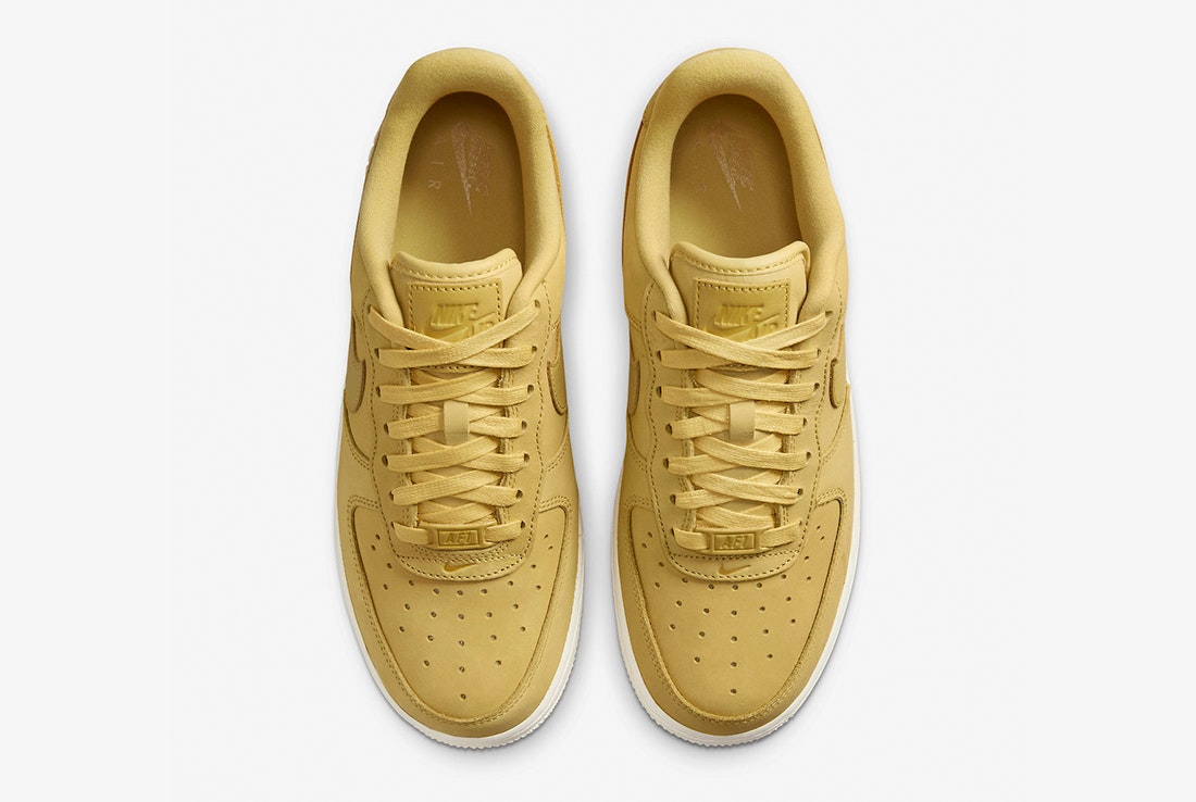 Nike Air Force 1 Low "Gold"