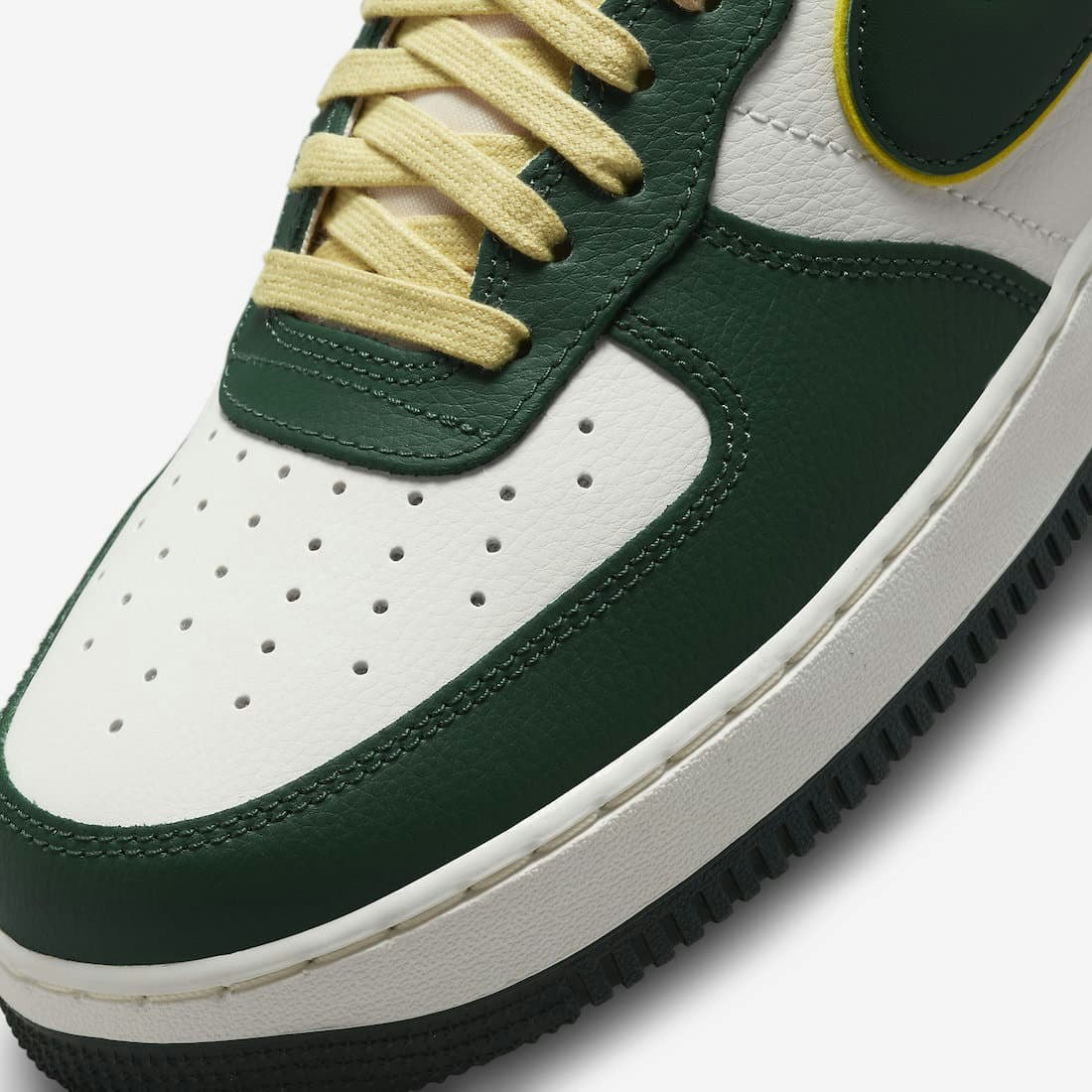 Nike Air Force 1 Low "Noble Green"