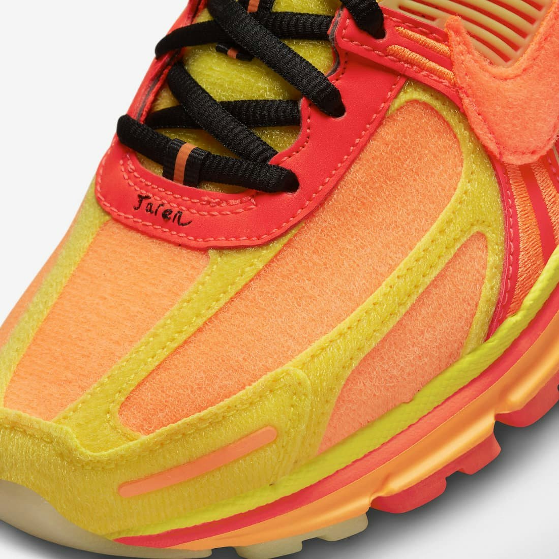 Doernbecher x Nike Zoom Vomero 5