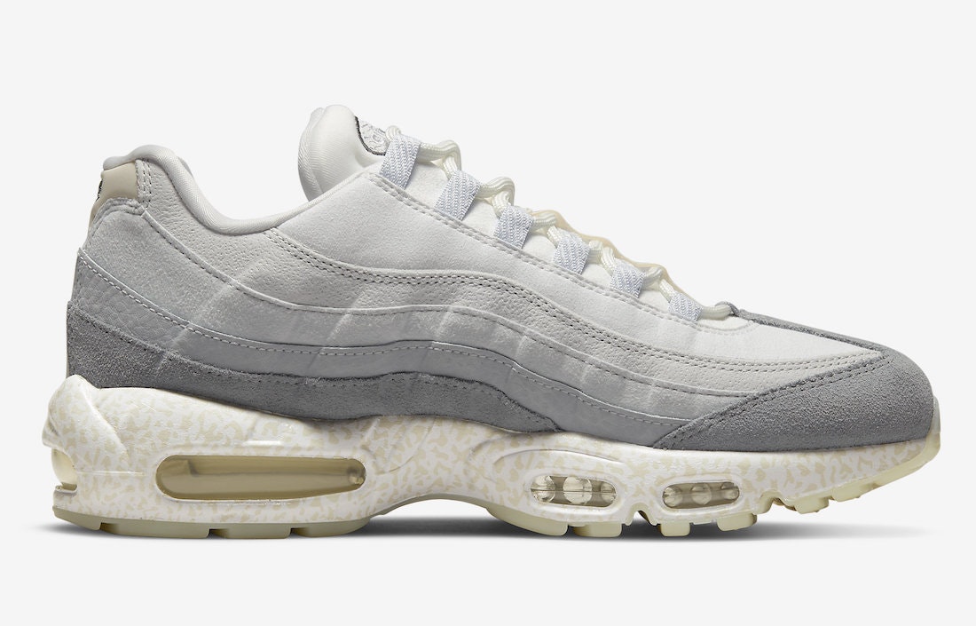 Nike Air Max 95 "Light Bone"