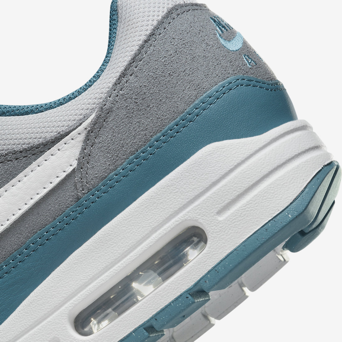 nike air max 1 noise aqua