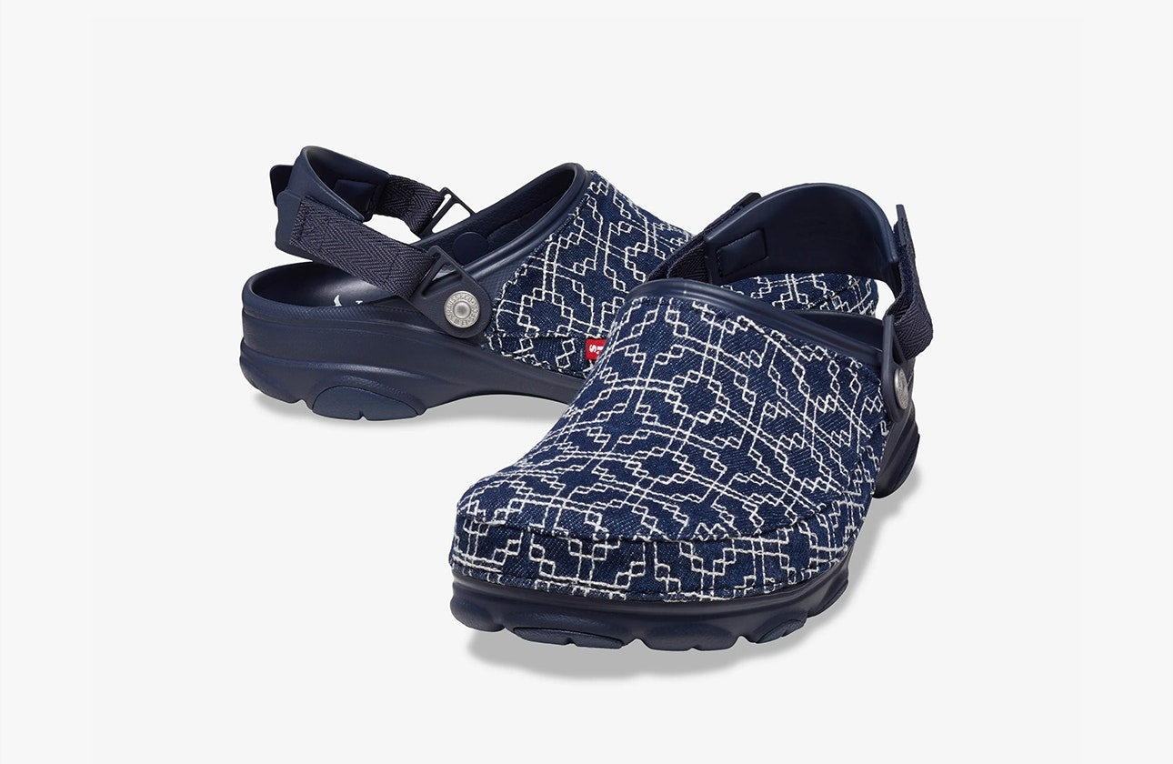Levi’s x Crocs All Terrain Clog "Dark Denim"