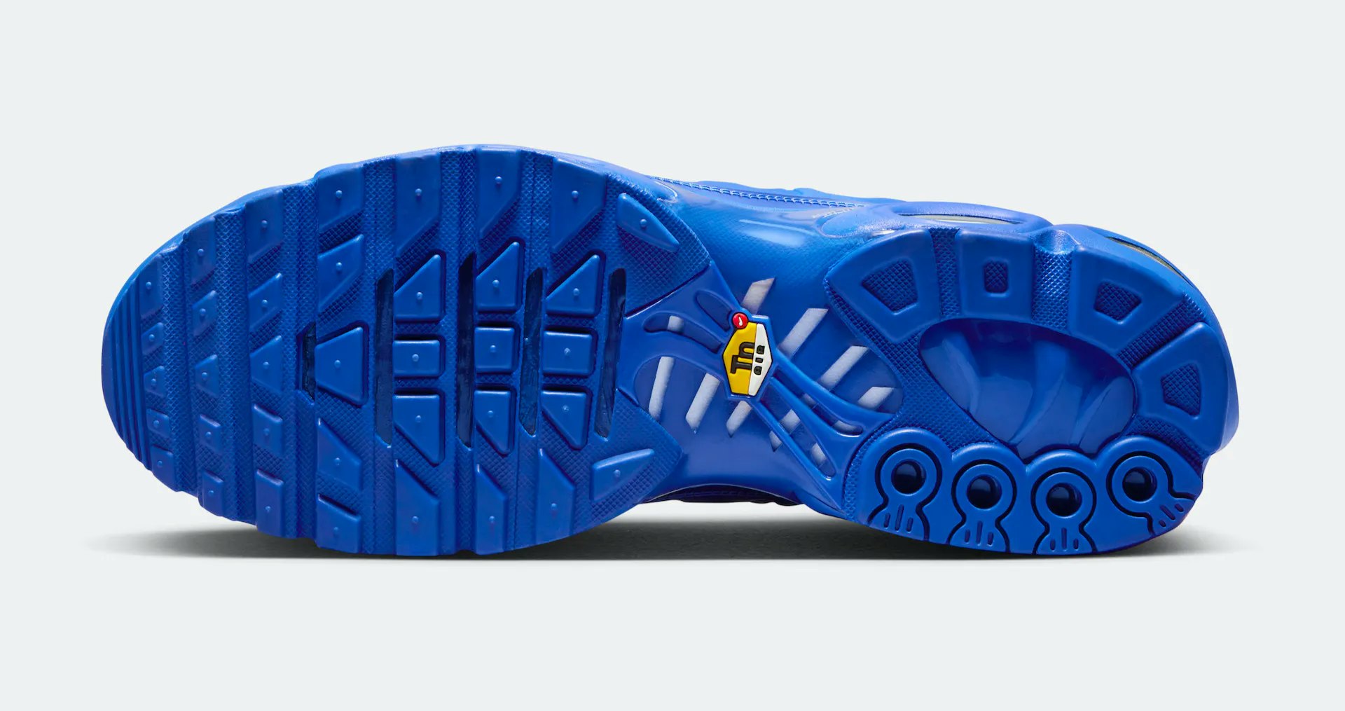A Cold Wall x Nike Air Max Plus "House Blue"