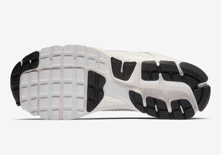 Nike Zoom Vomero 5 "Vast Grey"