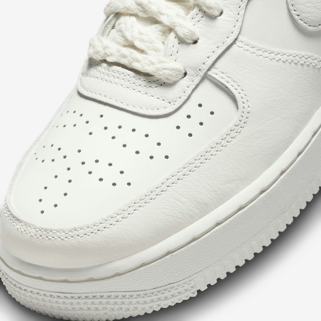 Nike Air Force 1 Low "Chrome Tabs" (White)