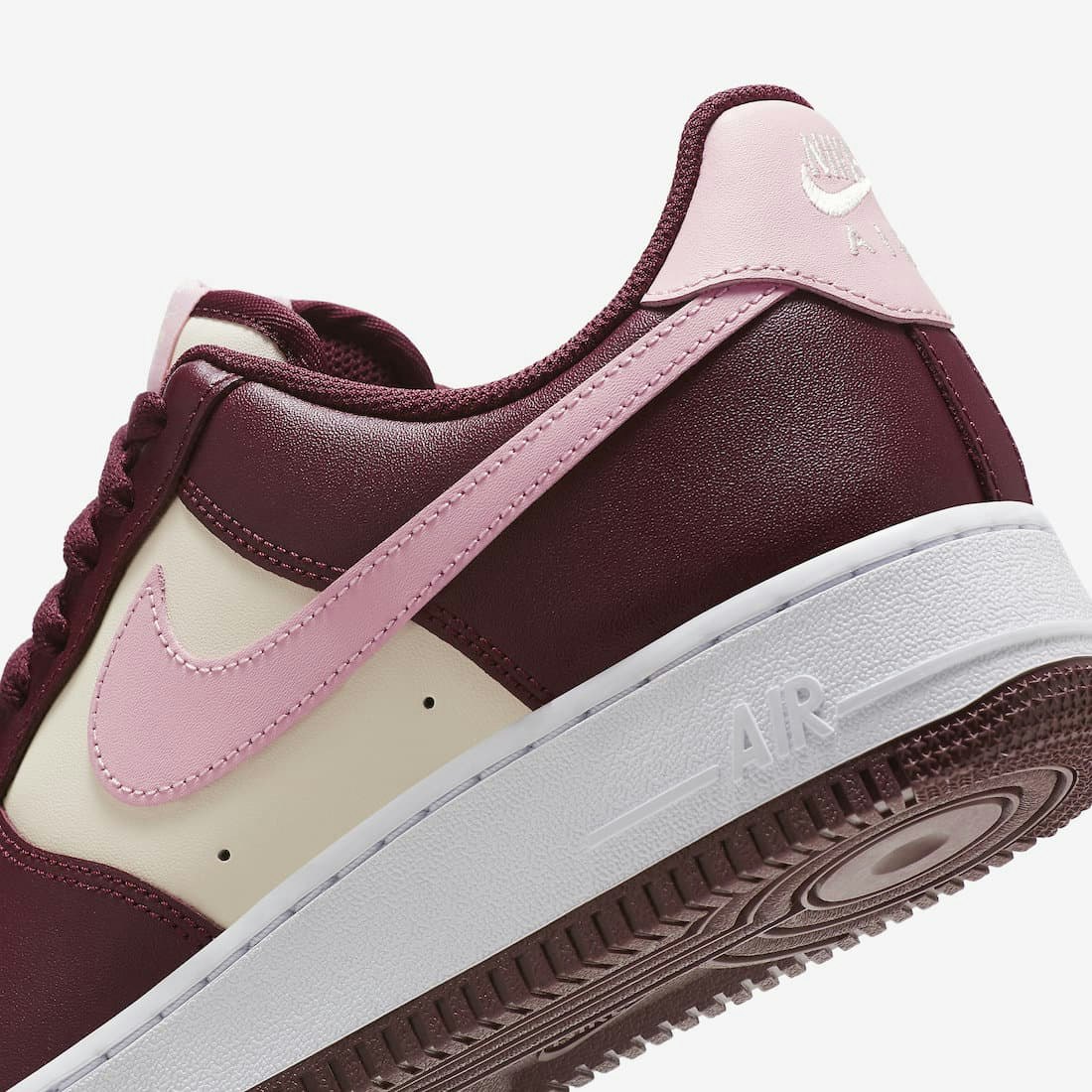 Nike Air Force 1 Low "Valentine’s Day" 