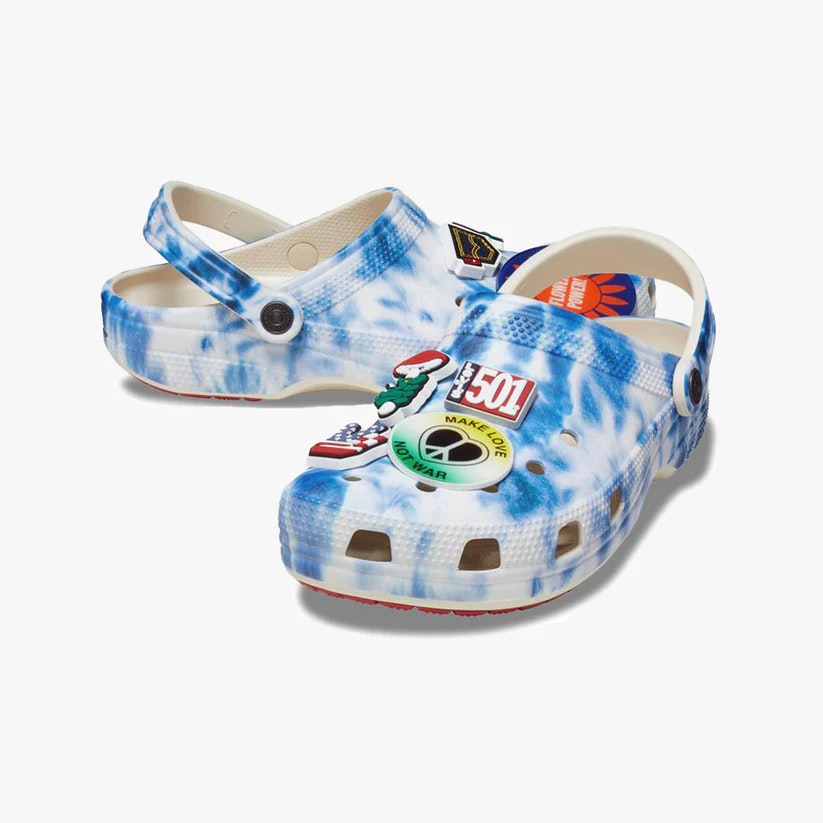 Levi’s x Crocs Classic Clog "Stucco"