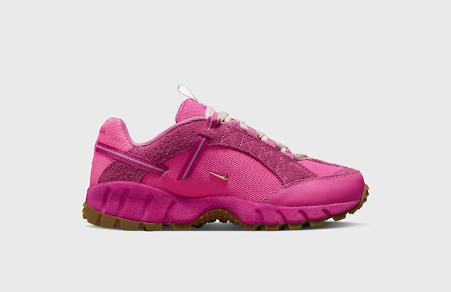 Jacquemus x Nike Air Humara "Pink Flash"